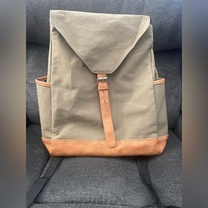 DSW Streetwear Back Pack